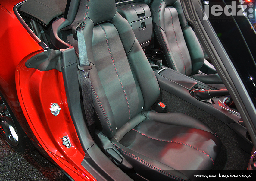 WYDARZENIA | Mazda MX-5 - fotele, miejsce pasażera